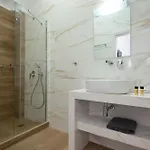 Sofia Hotel *